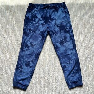 Athleta Women's Farallon Jogger Pants
Blue Space Dye Sz Large